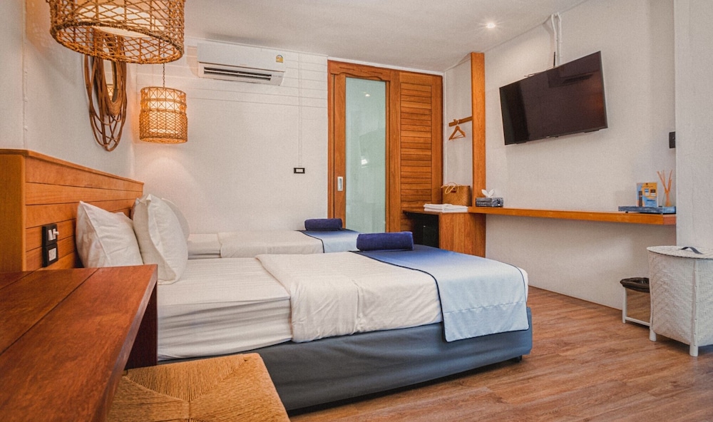 Sichon Cabana Beach Resort 42/80