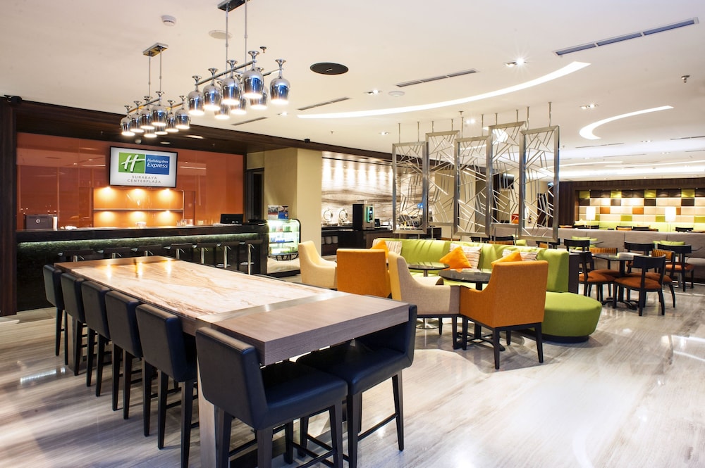 Holiday Inn Express Surabaya Centerpoint by Ihg 58/81
