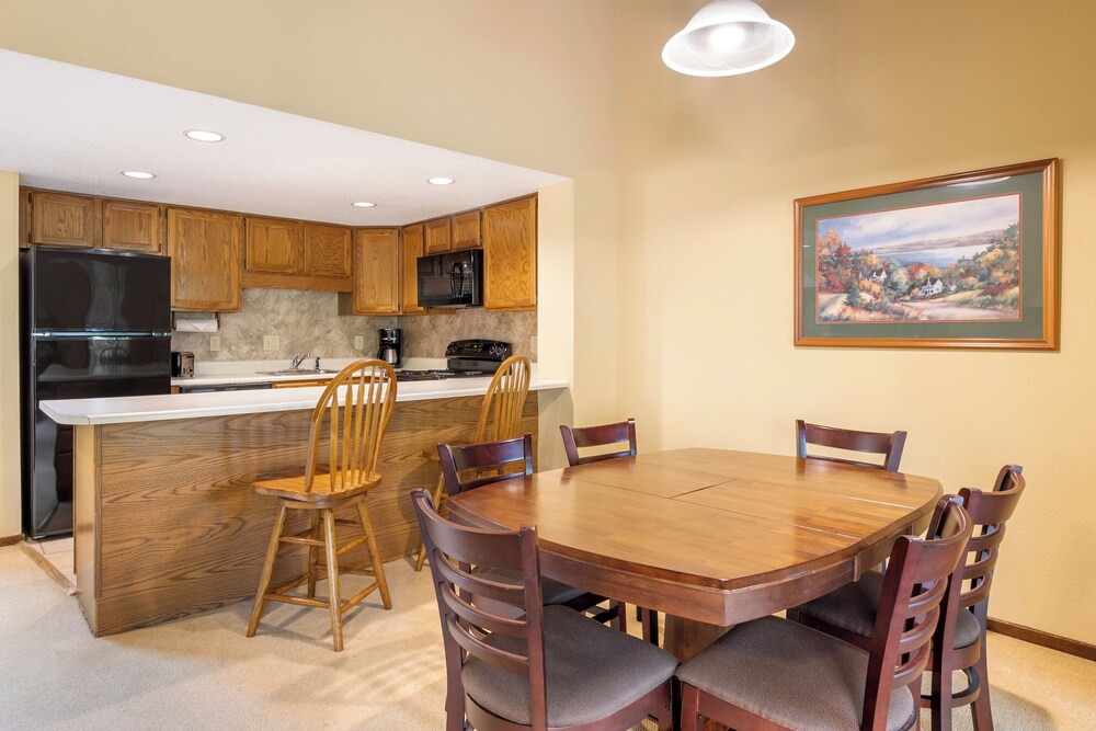 Fairway Forest Resort 31/50
