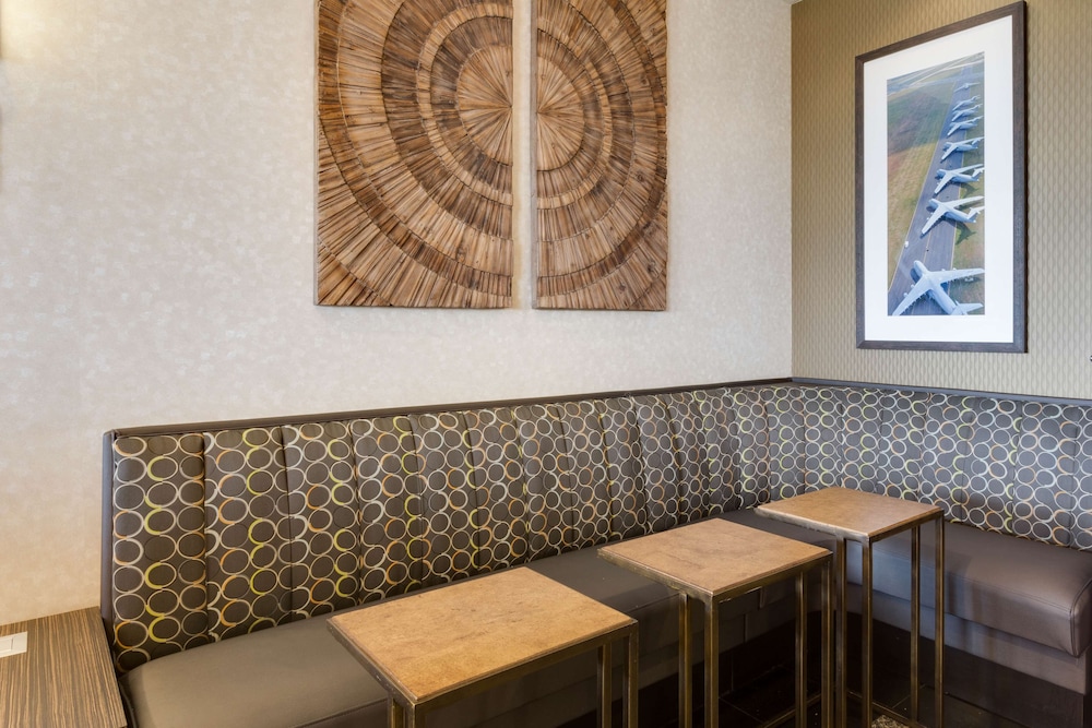 Drury Inn and Suites St Louis O Fallon IL 23/36