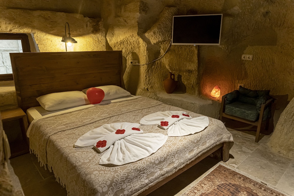 Feris Cave Hotel 17/50