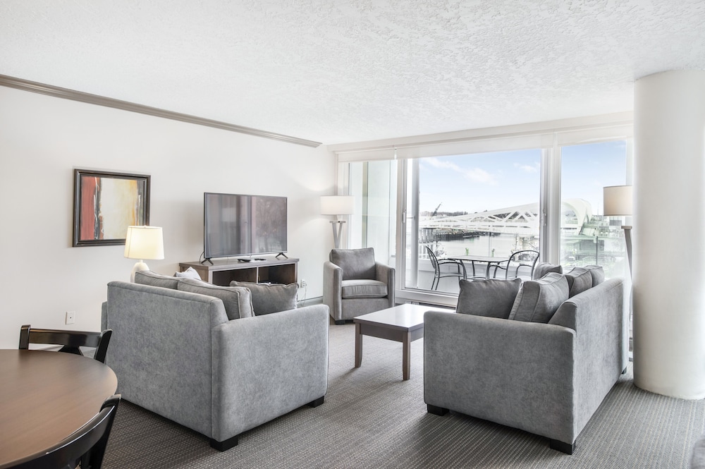 Victoria Regent Waterfront Hotel & Suites 45/86