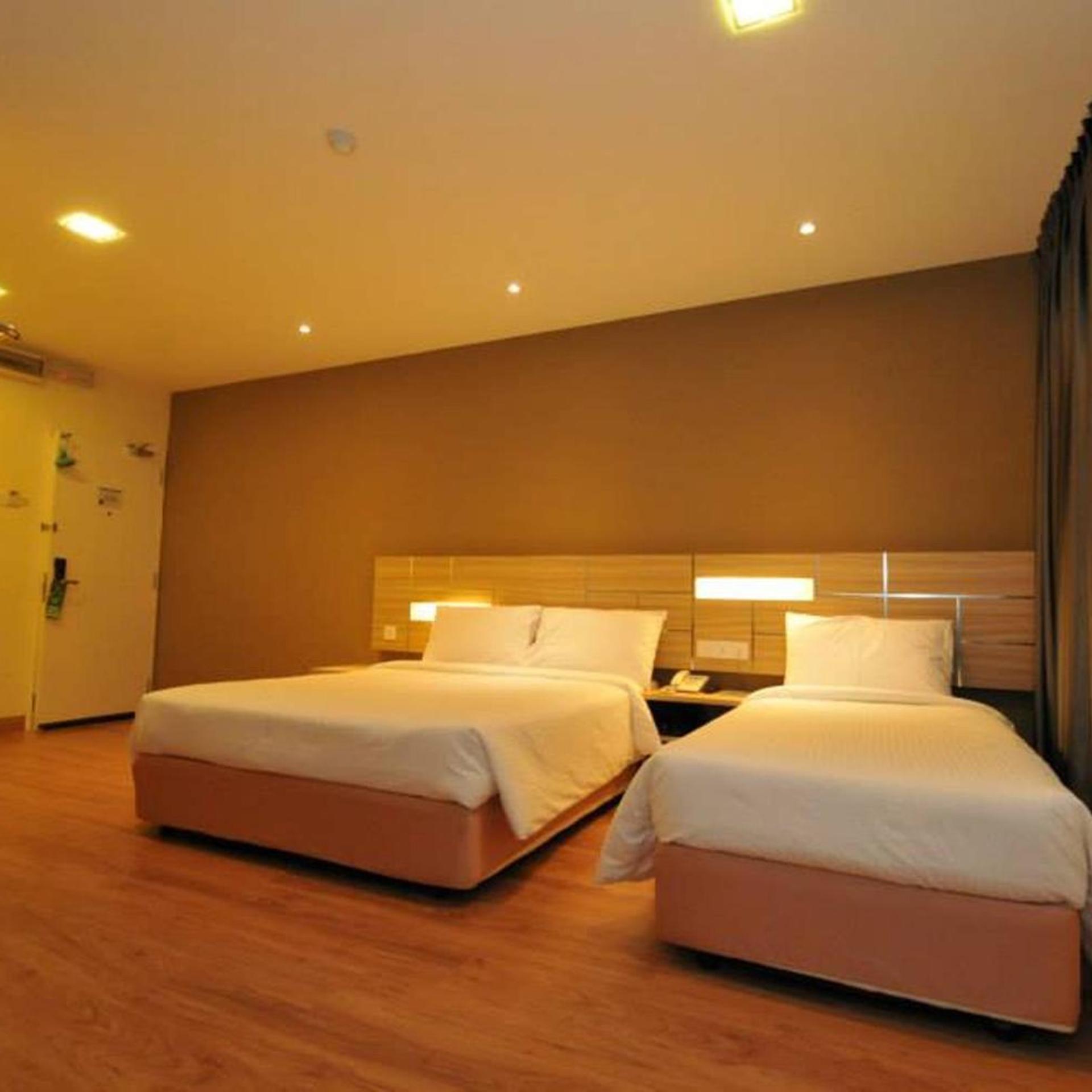 U Design Hotel 20/50