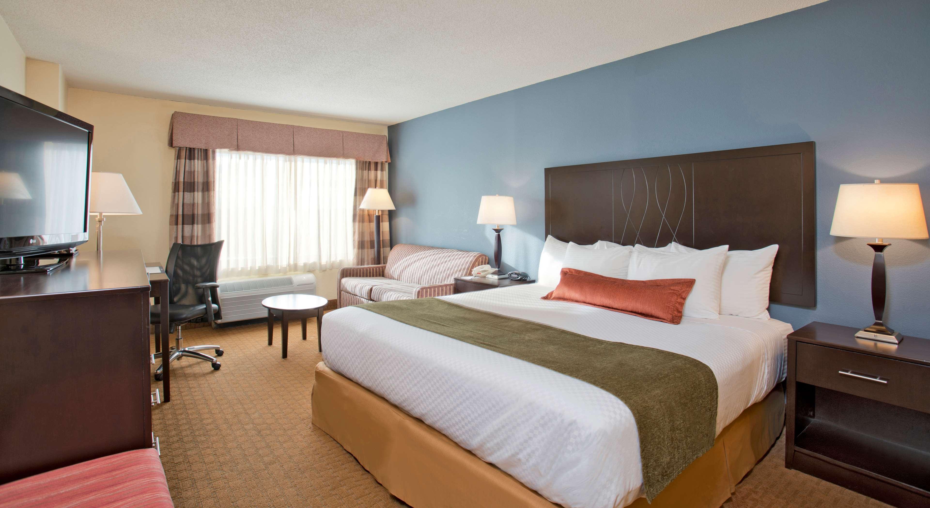 Executive, King Bed
