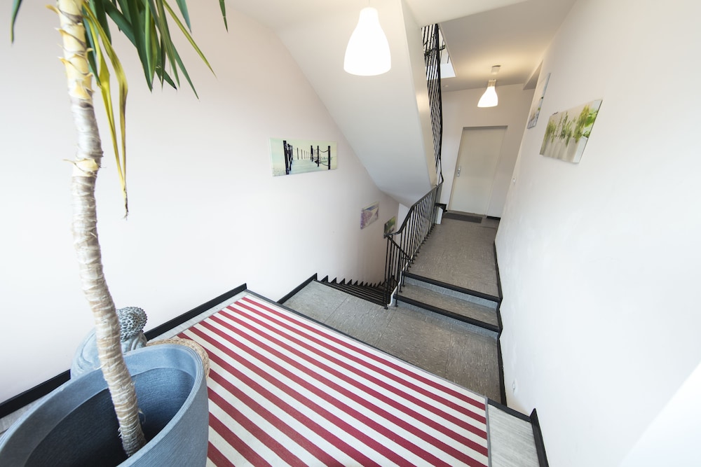 Berolina Haus GmbH 12/25