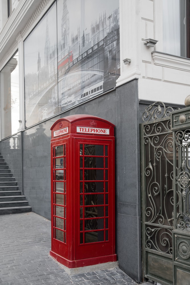LONDON BOUTIQUE HOTEL 3/40