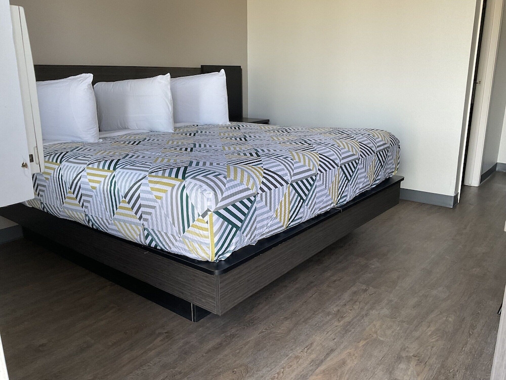 Motel6 Ely, NV 12/31