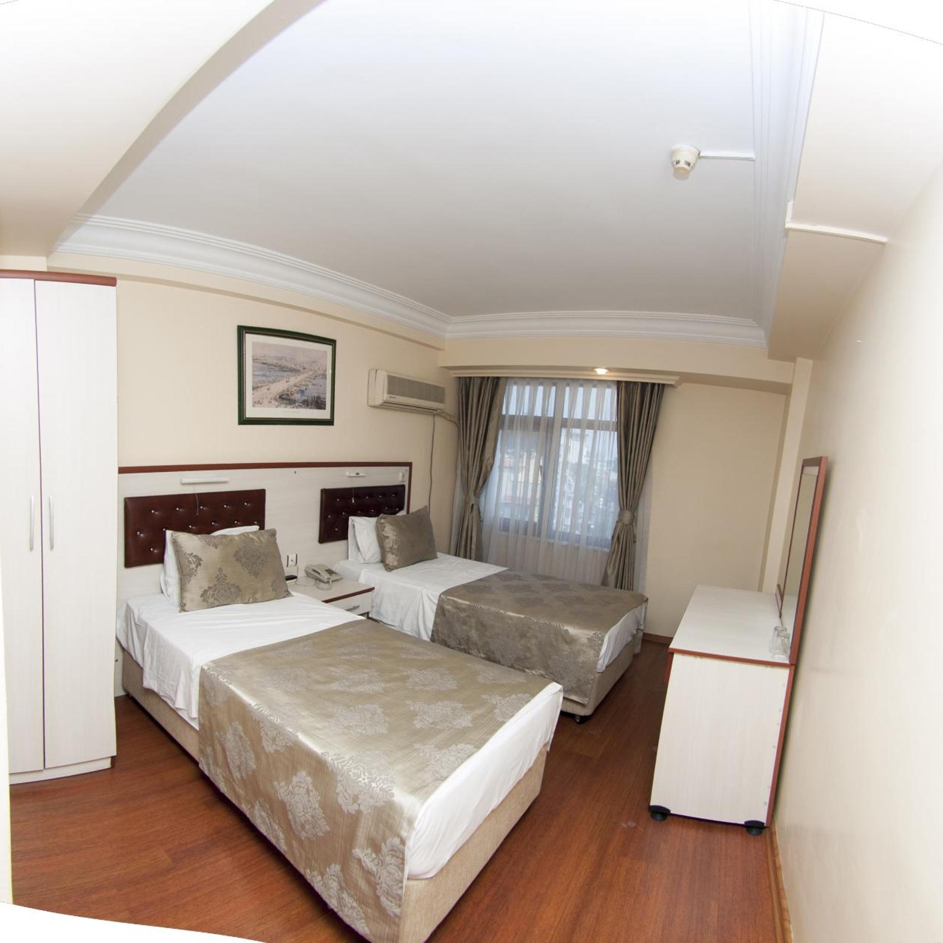 Room, Double Bed