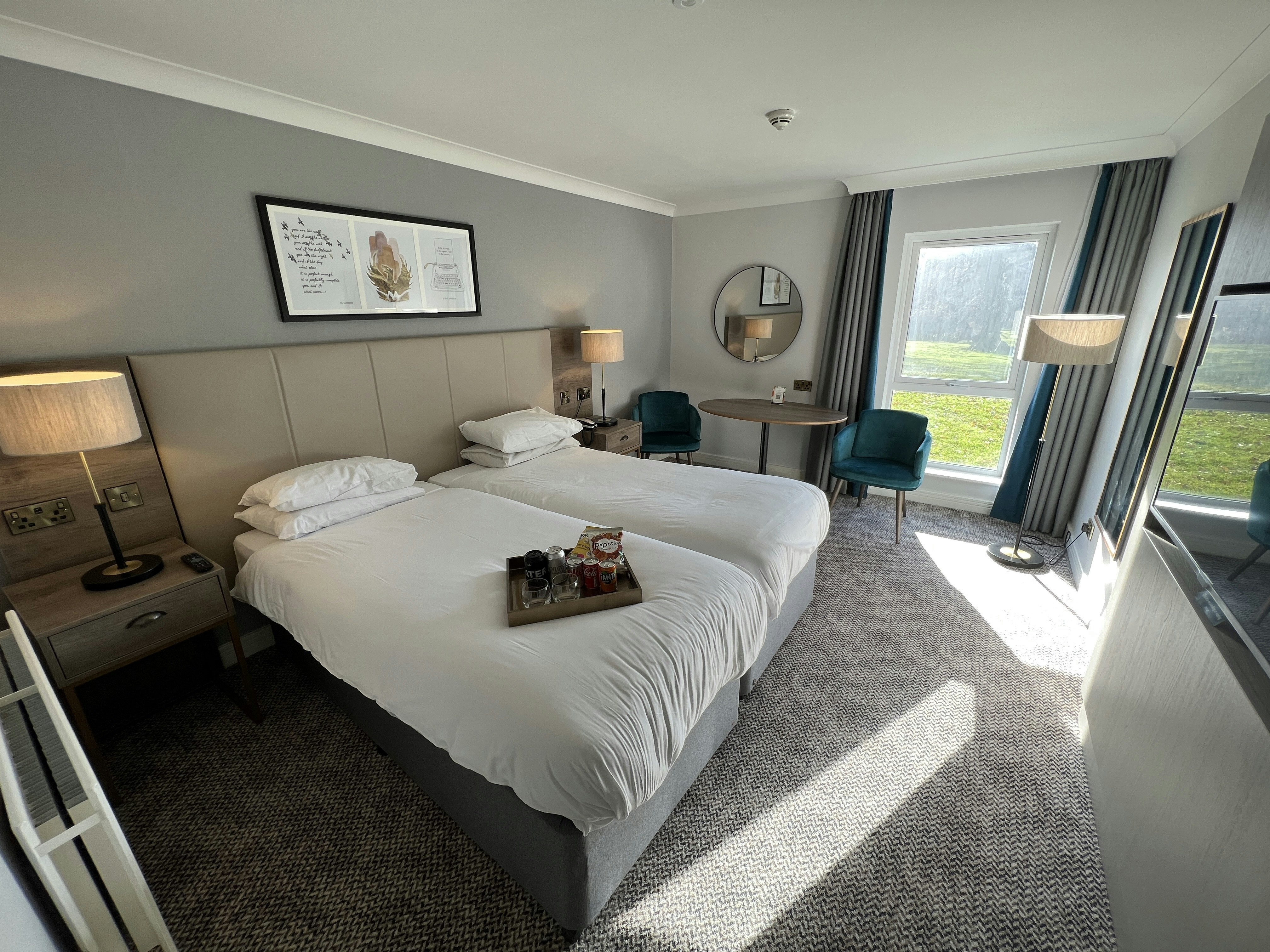 SUPERIOR, TWIN BEDS