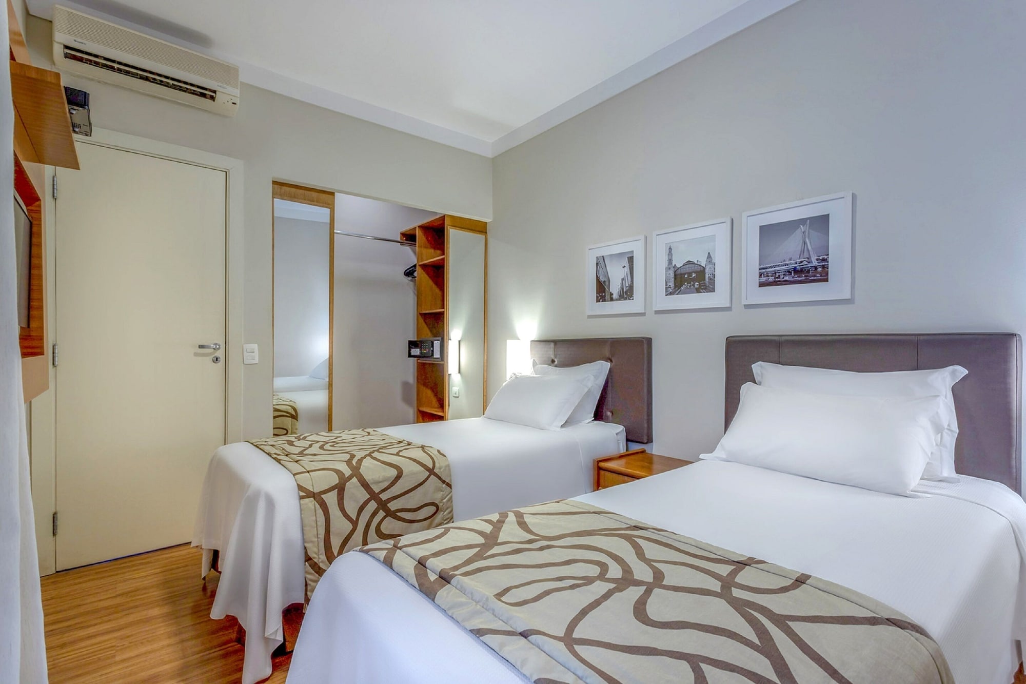 STANDARD, TWIN BEDS