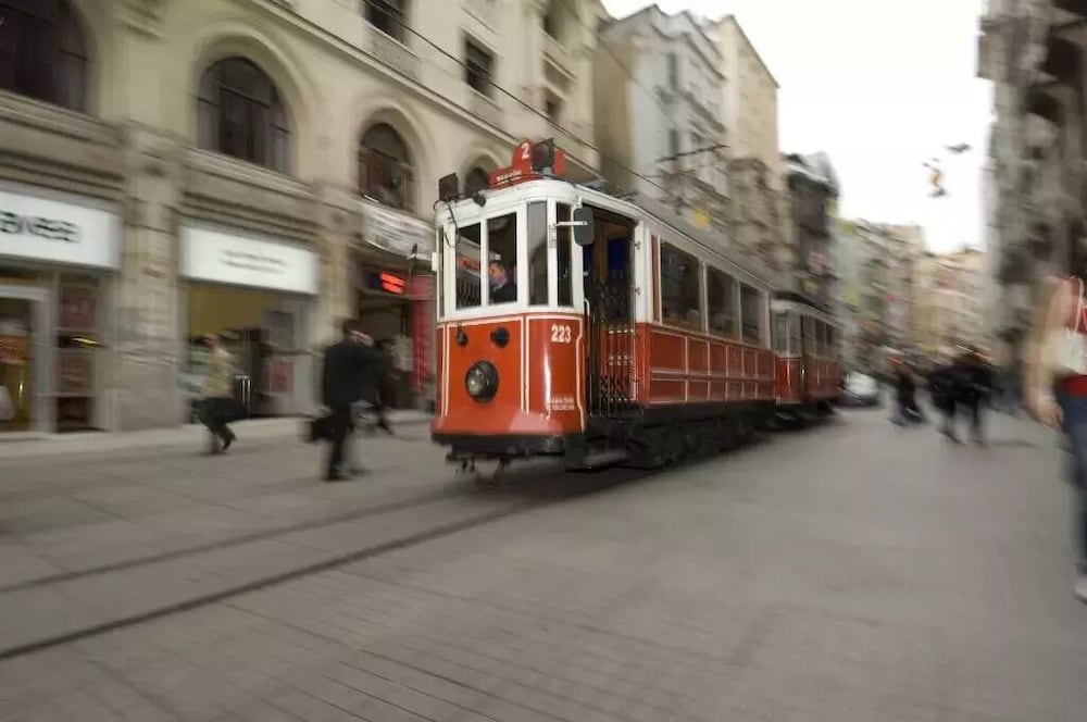 Mineo Hotel Taksim 35/40