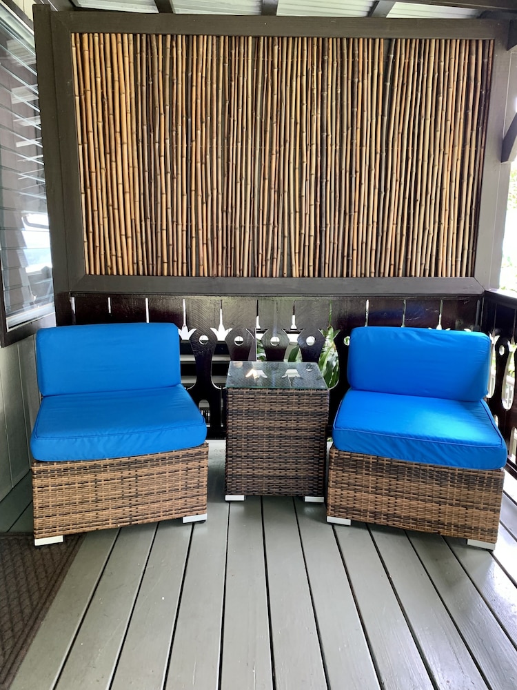 Paradise Bay Resort 52/74