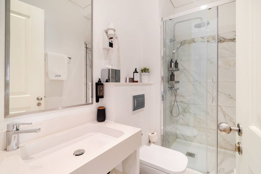 Villa Baixa Lisbon Luxury Apartments 46/50