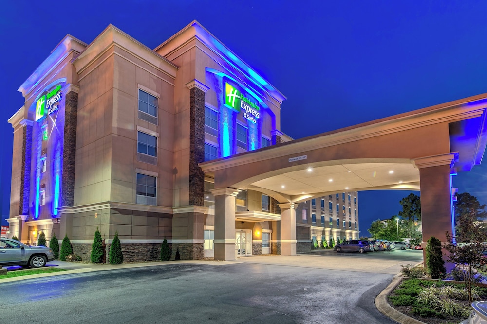 Holiday Inn Express Hotel Suites Cookeville 69/73