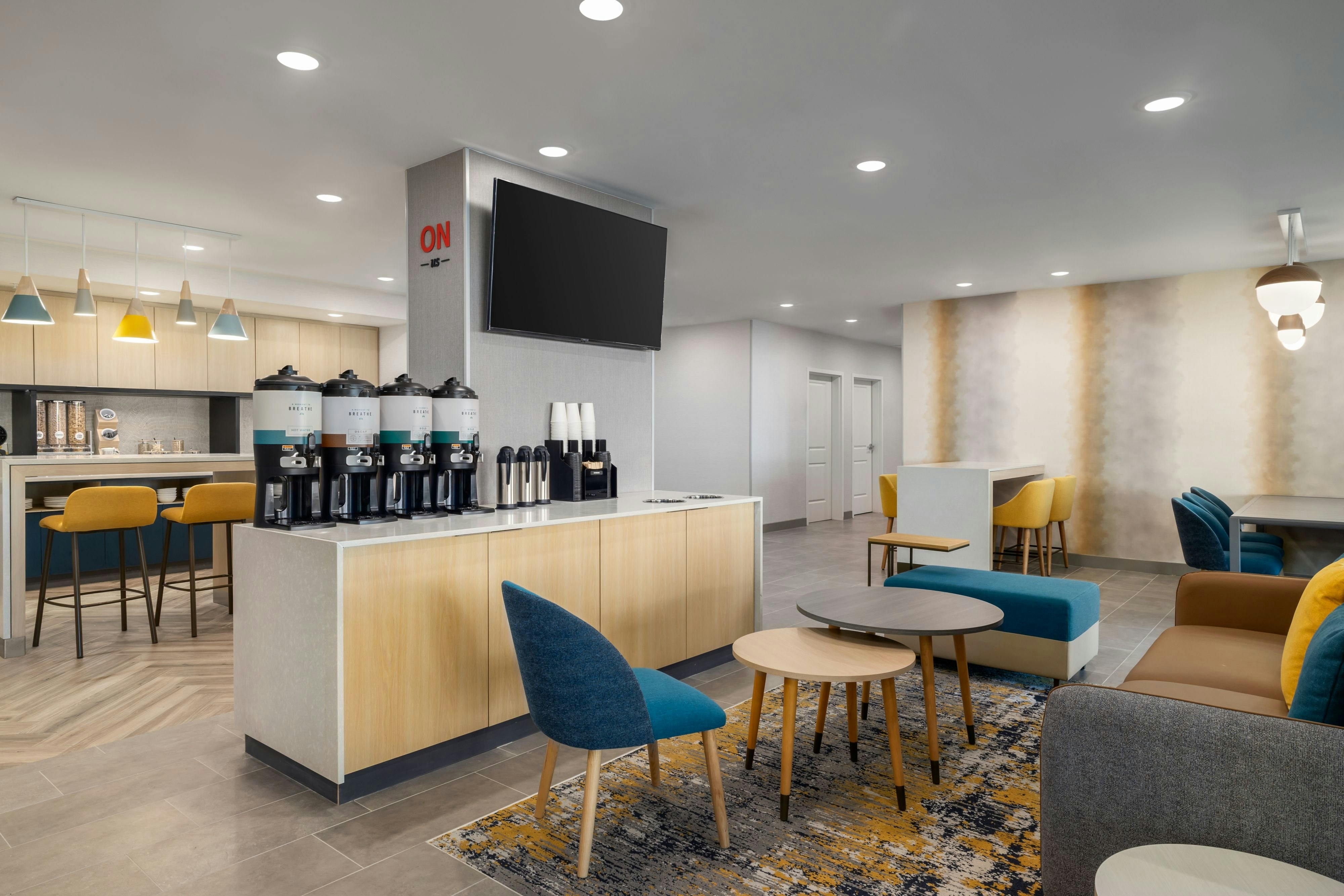 Towneplace Suites By Marriott Newport News Airport 16/17