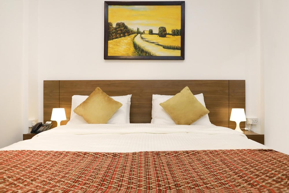 La Villa Hotel Doha 20/40
