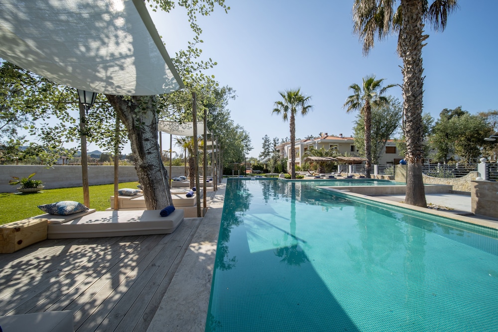 W Villas Halkidiki 42/50