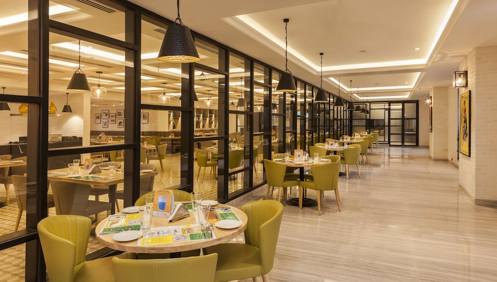 Lemon Tree Premier City Center Pune 40/50