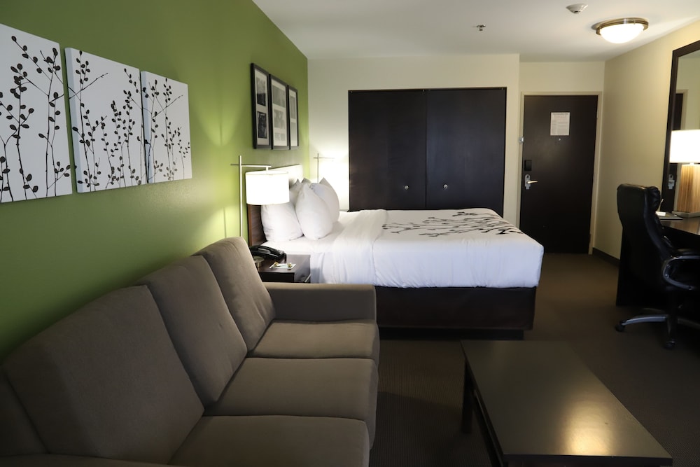 Sleep Inn & Suites Belmont / St. Clairsville 5/45