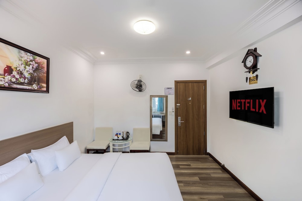 LUXURY, DOUBLE BED