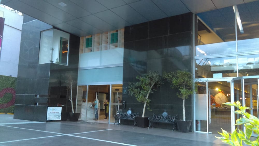 Elite 47 Hotel And Suites Ex Pia Suites 2/51