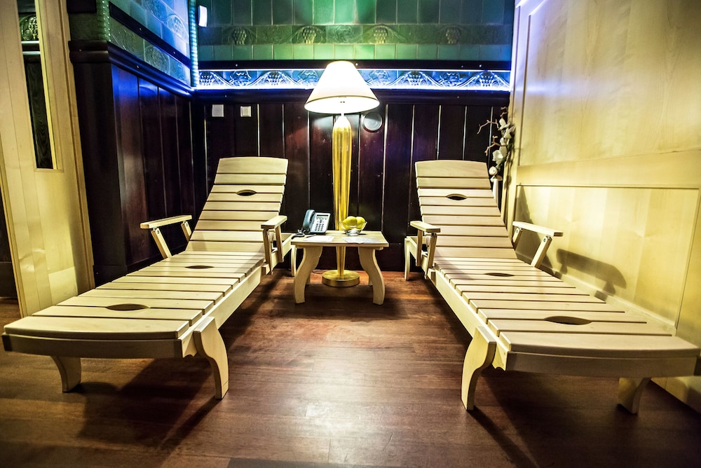 Art Deco Imperial 64/65