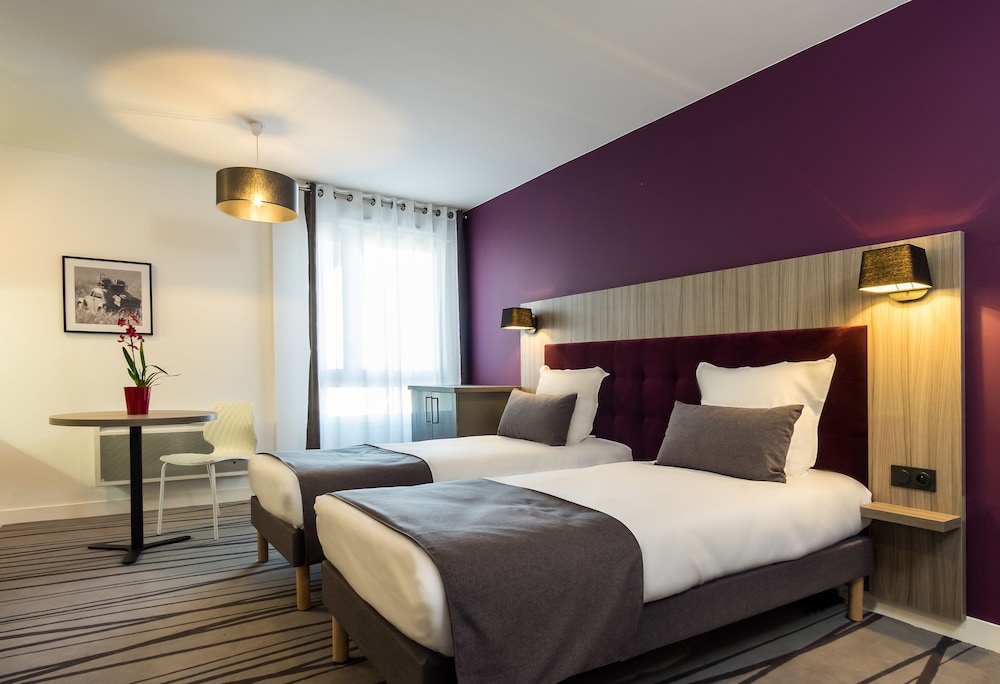 Nemea Appart Hotel Quai Victor Tours Centre 31/73