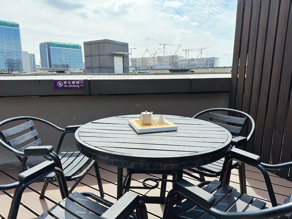 Mercure Shanghai Necc 32/46