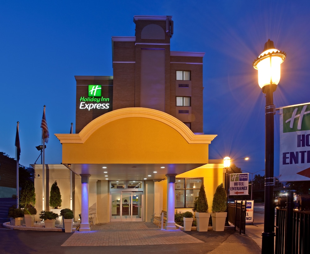 Holiday Inn Express Laguardia Arpt 1/29