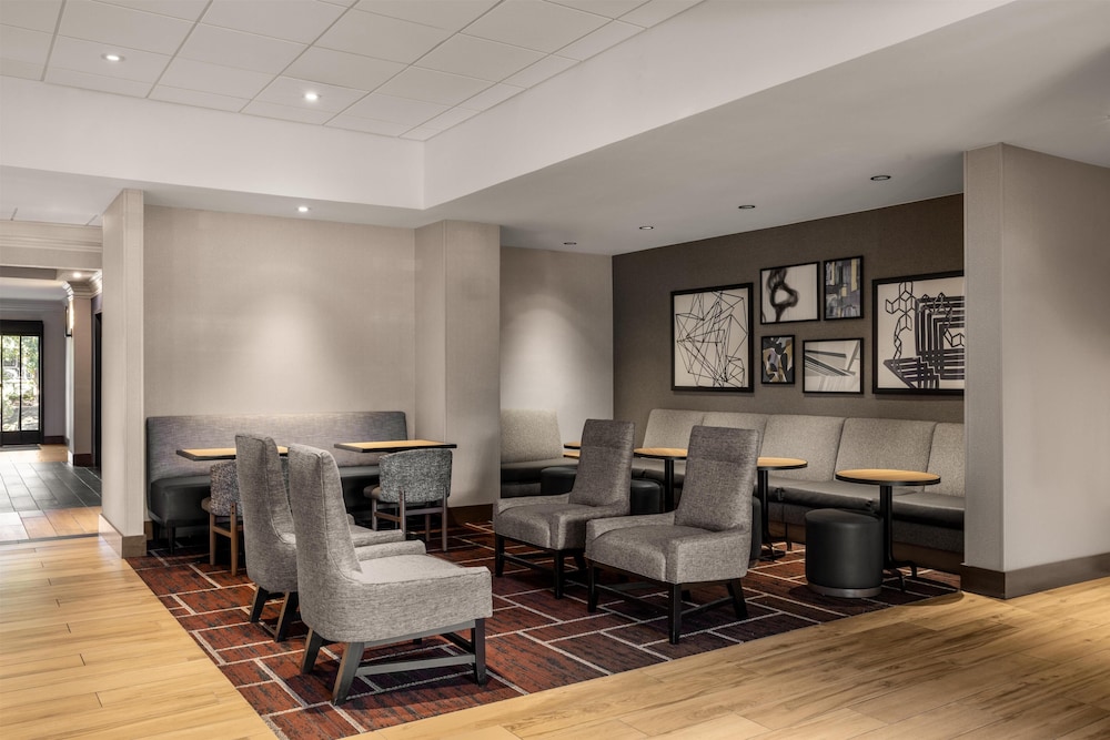 Hyatt Place San Antonio Riverwalk 51/60