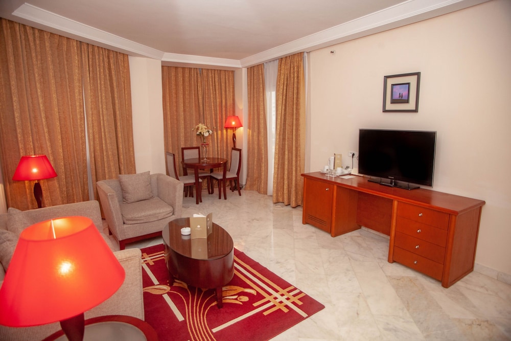 Tunis Grand Hotel 23/50