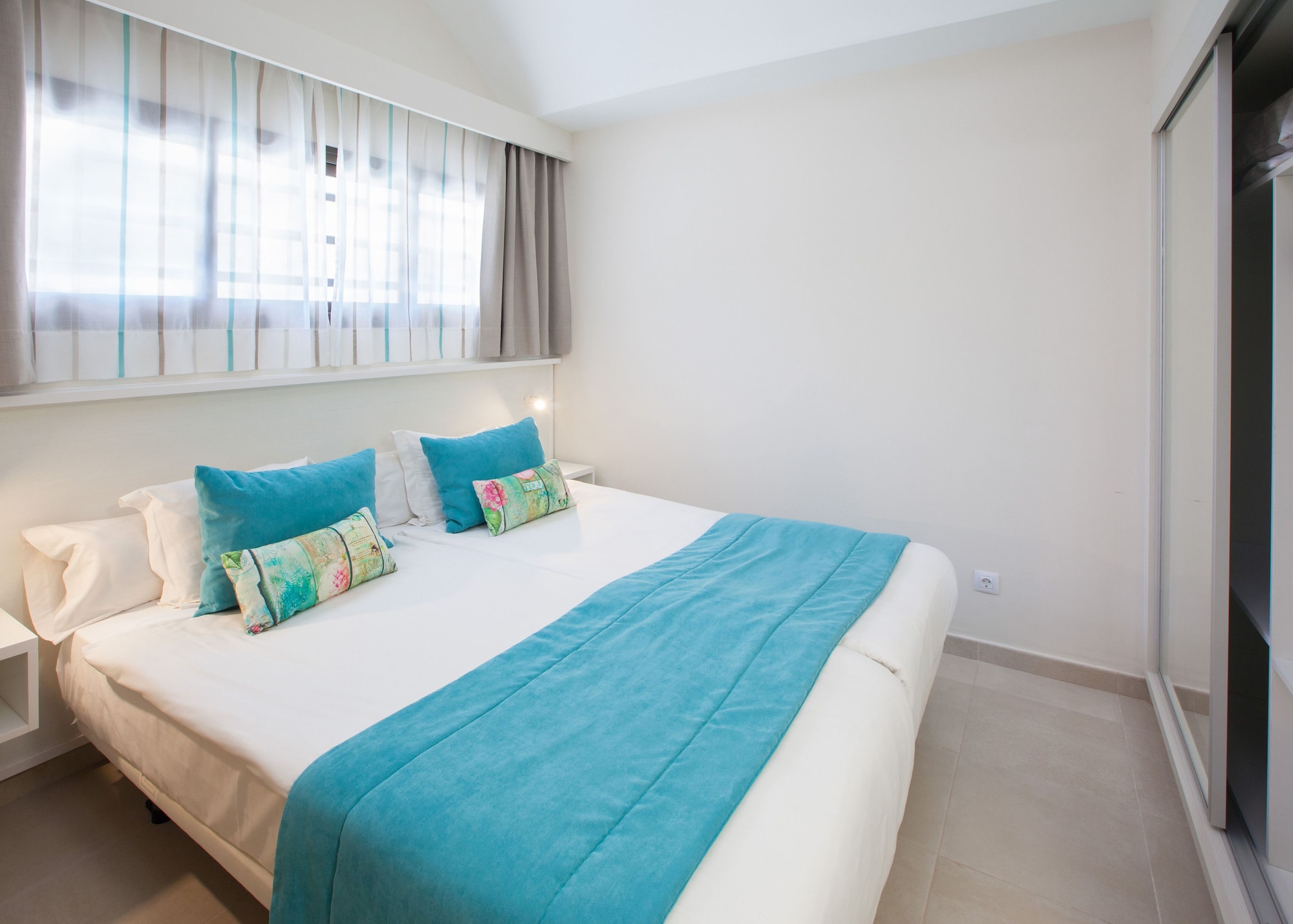 1 BEDROOM, APARTMENT