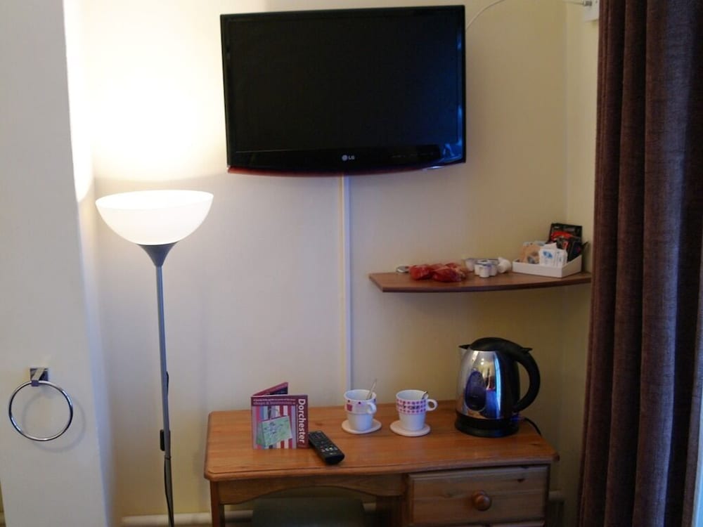 Bay Tree House B Amp B 27/48