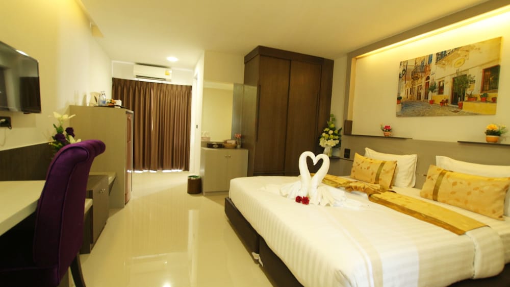 The Convenience Hotel Khon Kaen 12/23