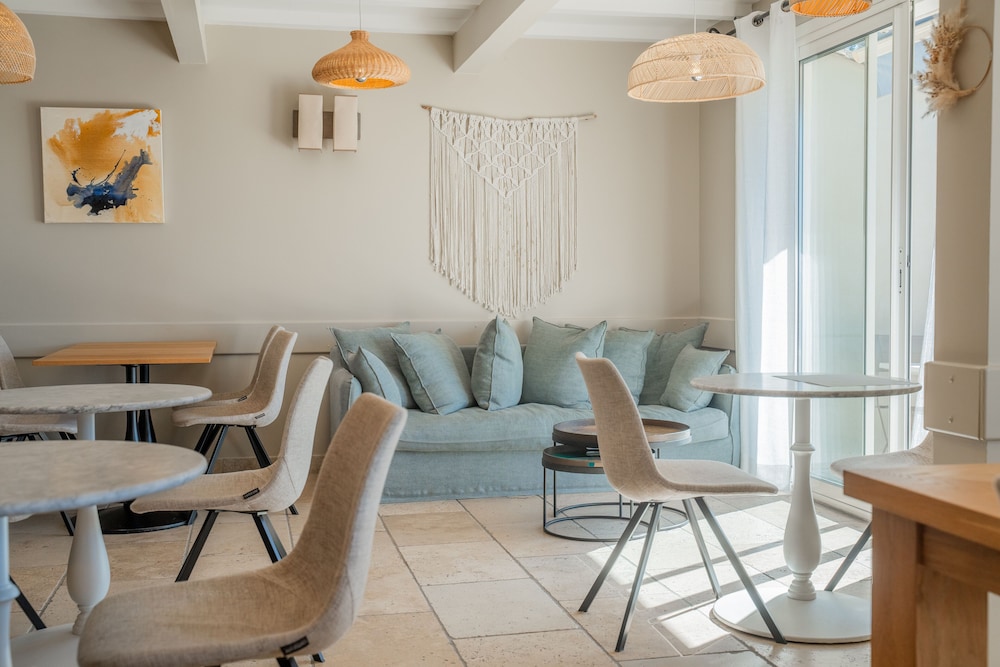 Hotel Le Pre Saint Michel 44/57