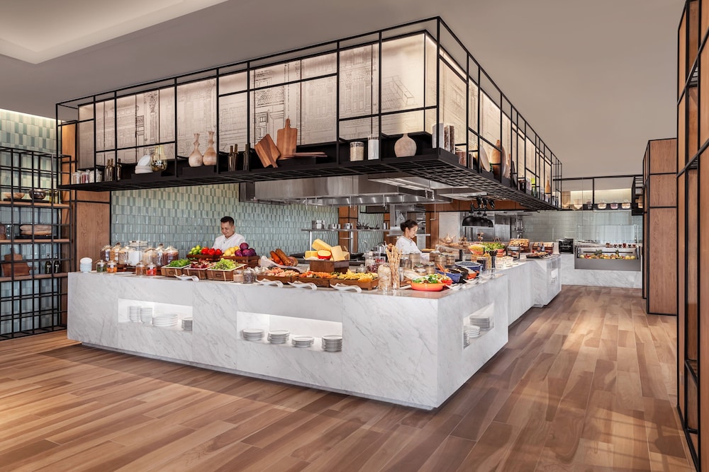 Courtyard by Marriott Phuket Town 33/40