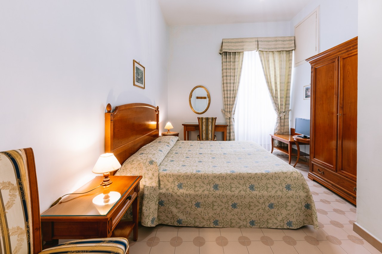 Hotel Toro 10/17