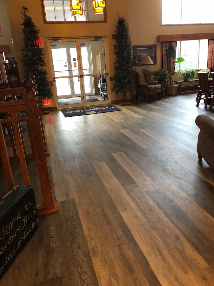 Boarders Inn & Suites by Cobblestone Hotels - Fayette 41/50