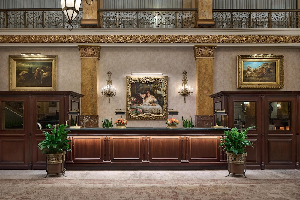The Pfister Hotel 9/70