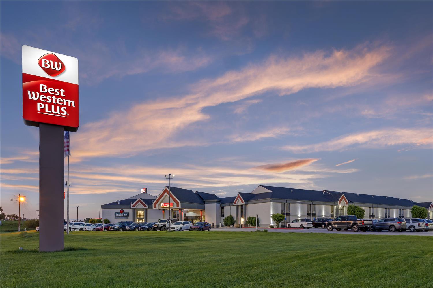 Best Western Plus York Hotel & Conference Center 44/46