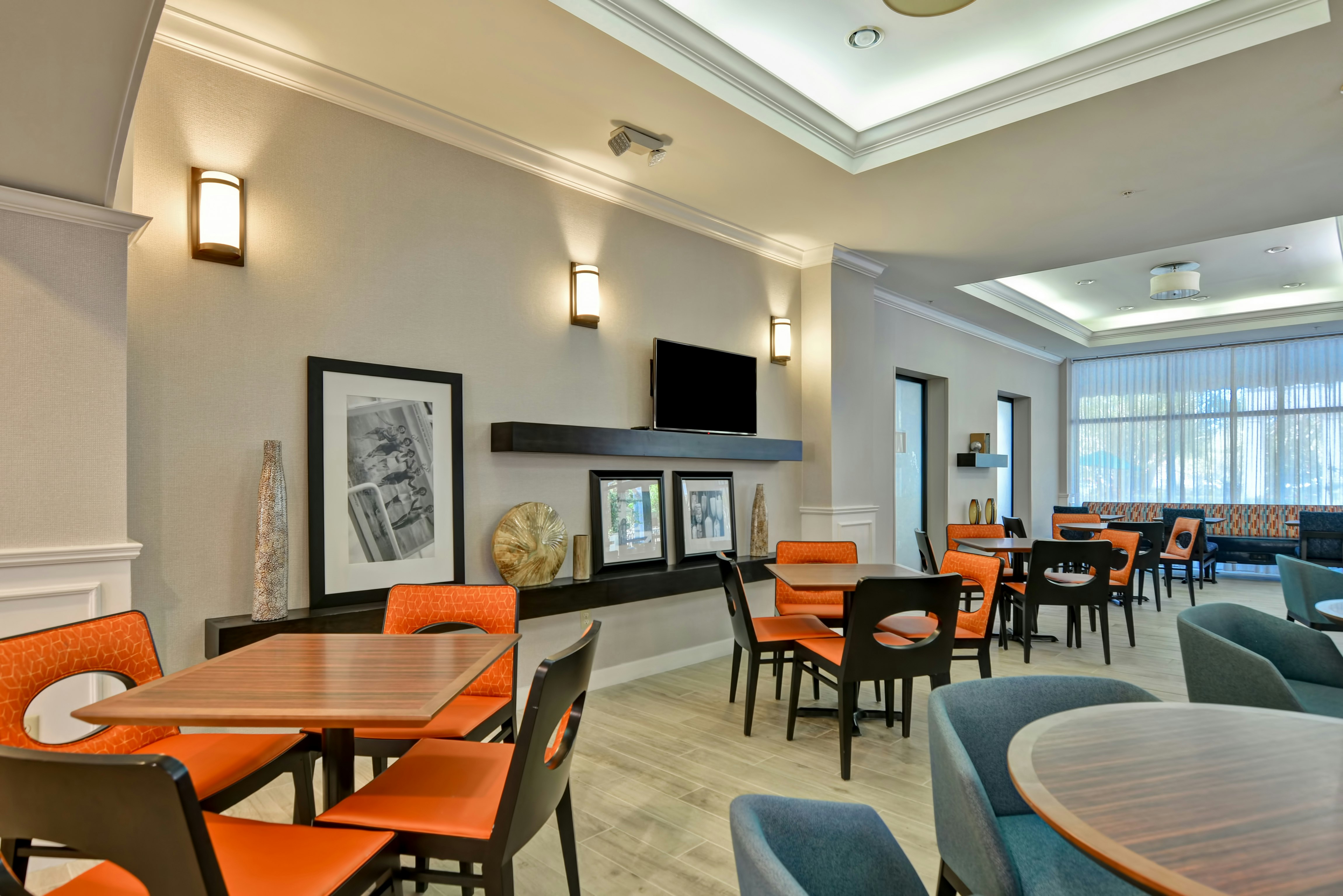 Hampton Inn Palm Beach Gardens 34/42