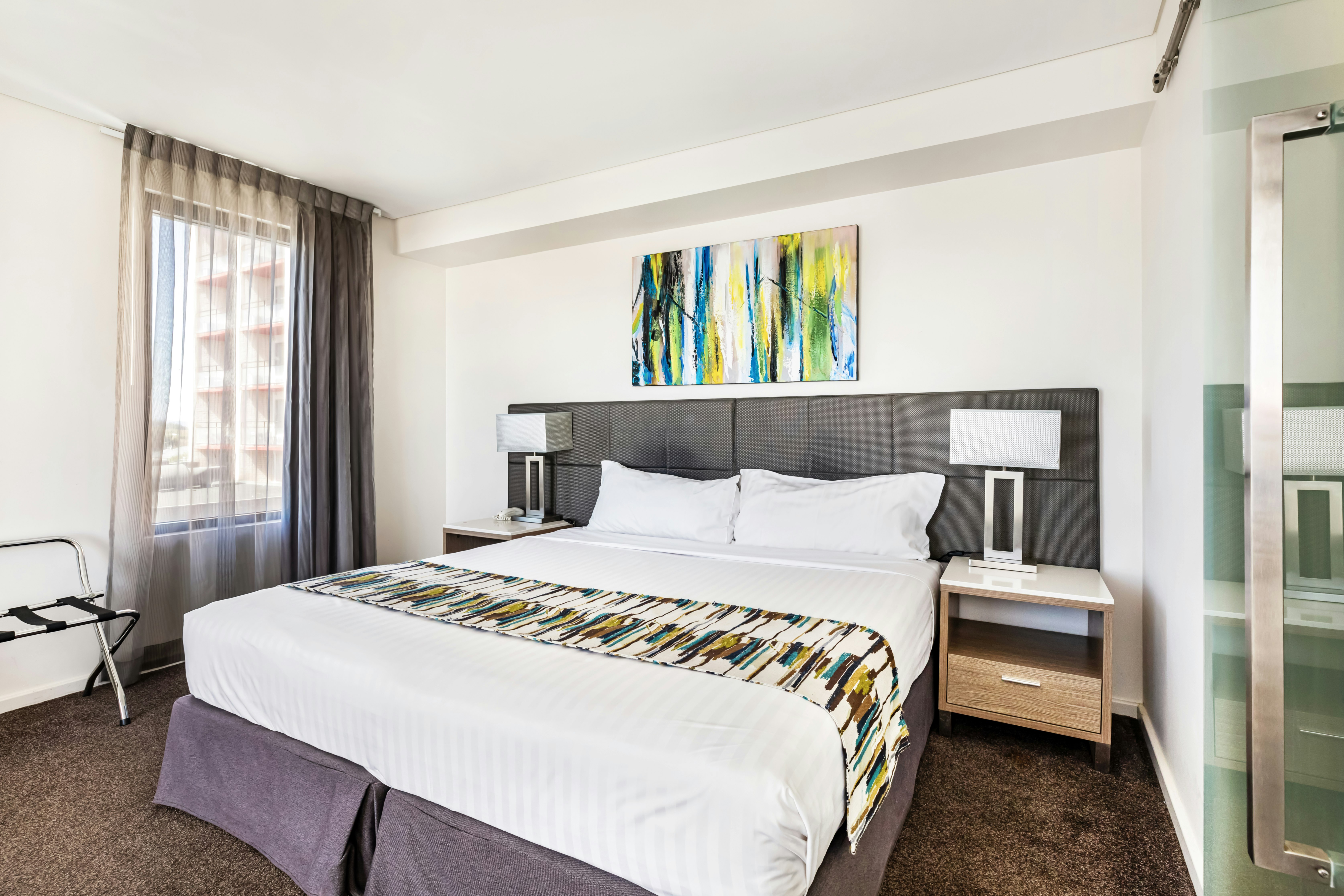 Metro Hotel Perth 7/48