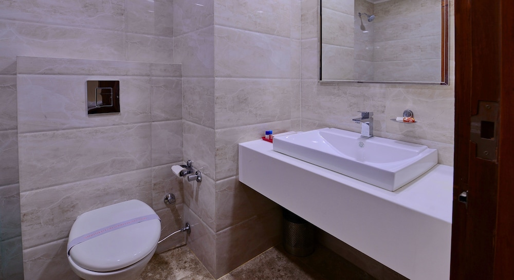 HOTEL GRAND HRIDEY 45/50