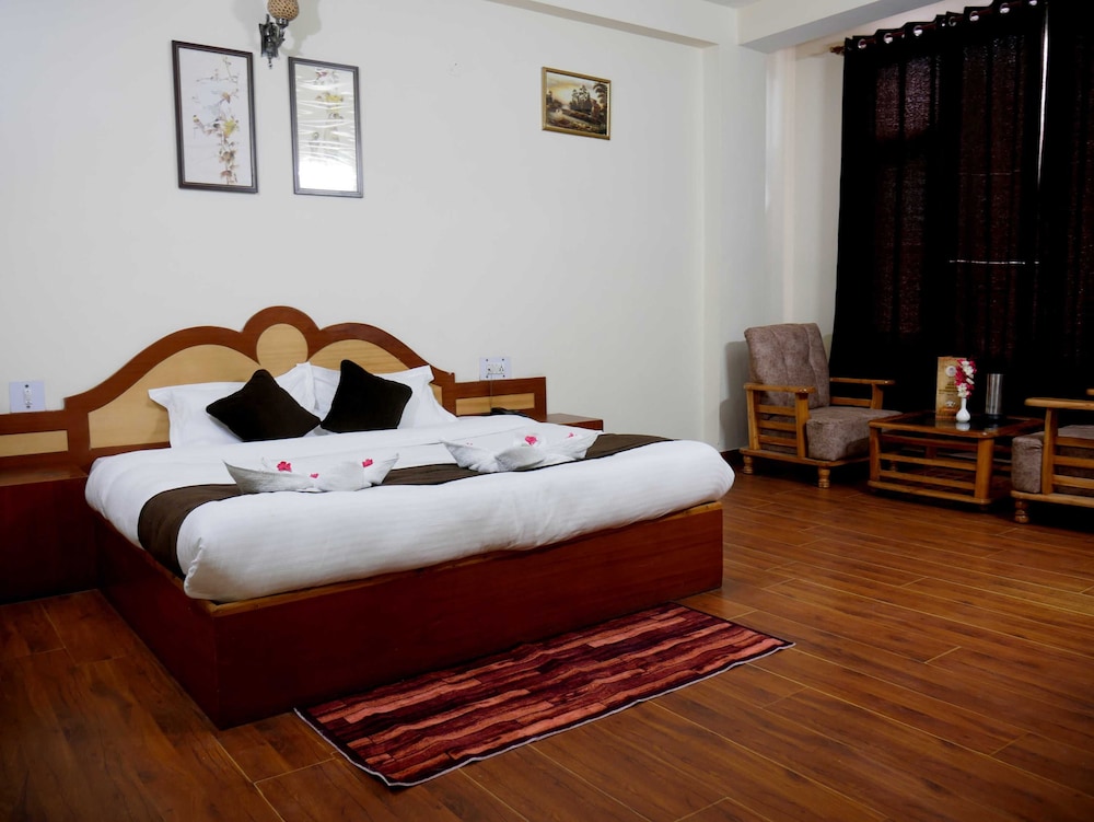 NEW AMBIKA INTERNATIONAL 22/53