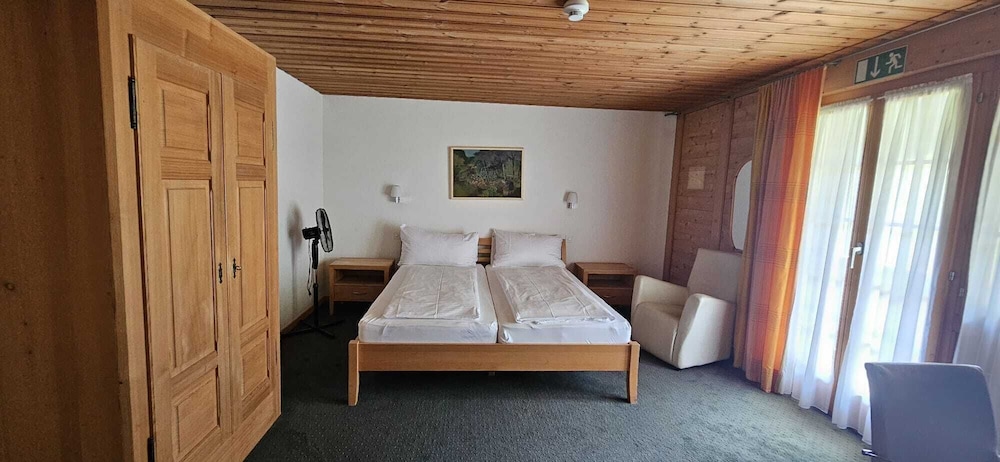 Hotel Berghof Amaranth 12/50