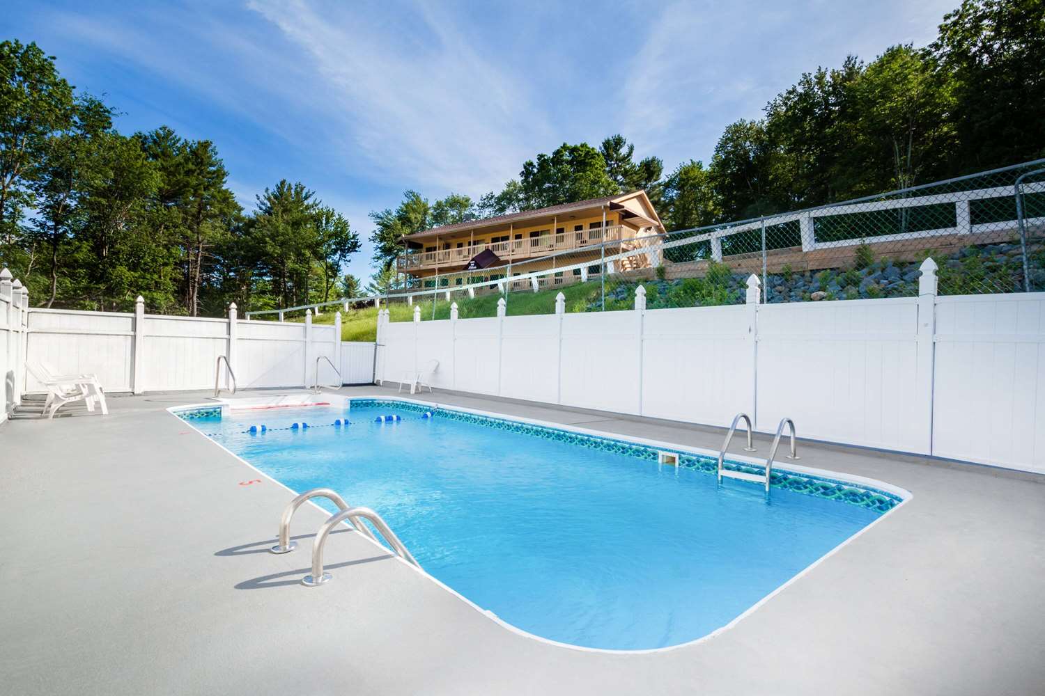 Days Inn by Wyndham Wurtsboro 17/20