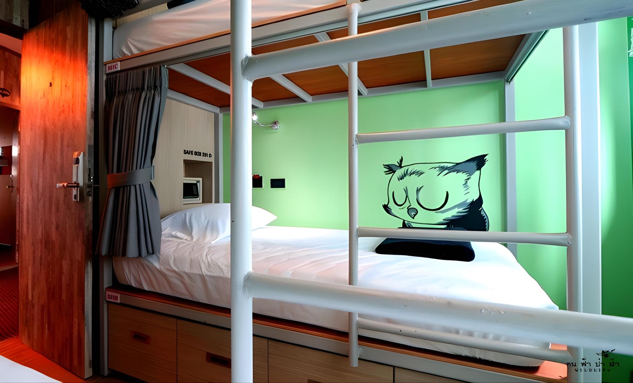 Group Room, 2 Bunk Beds