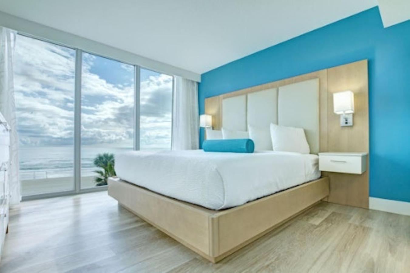 1 Bedroom, Condo, Ocean Front