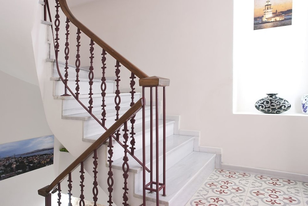 Taksim Tulip Residence & Hotel 18/39
