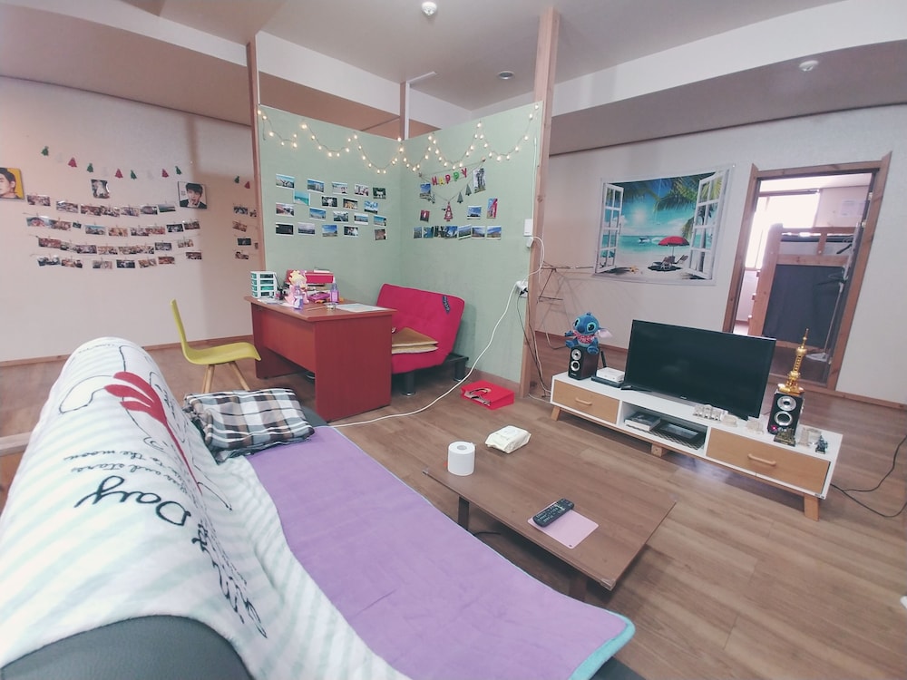 Baozen Guesthouse - Hostel 60/72